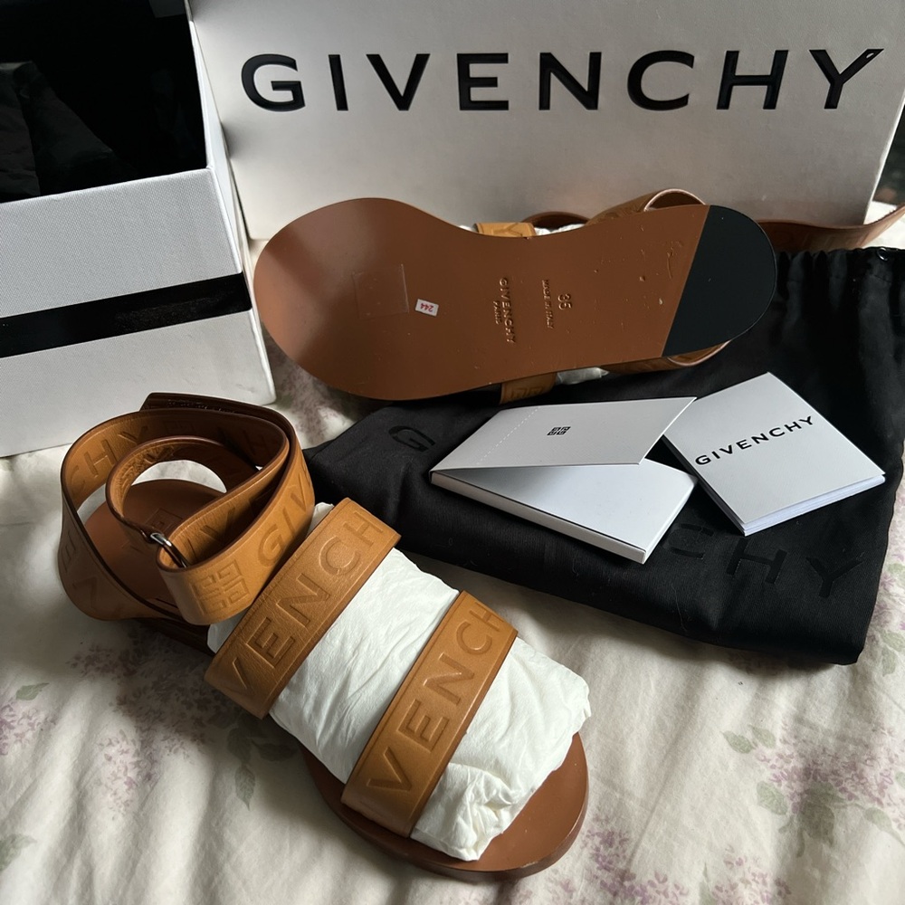 NEW Givenchy Logo Ankle Strap Sandals Sz 35 5